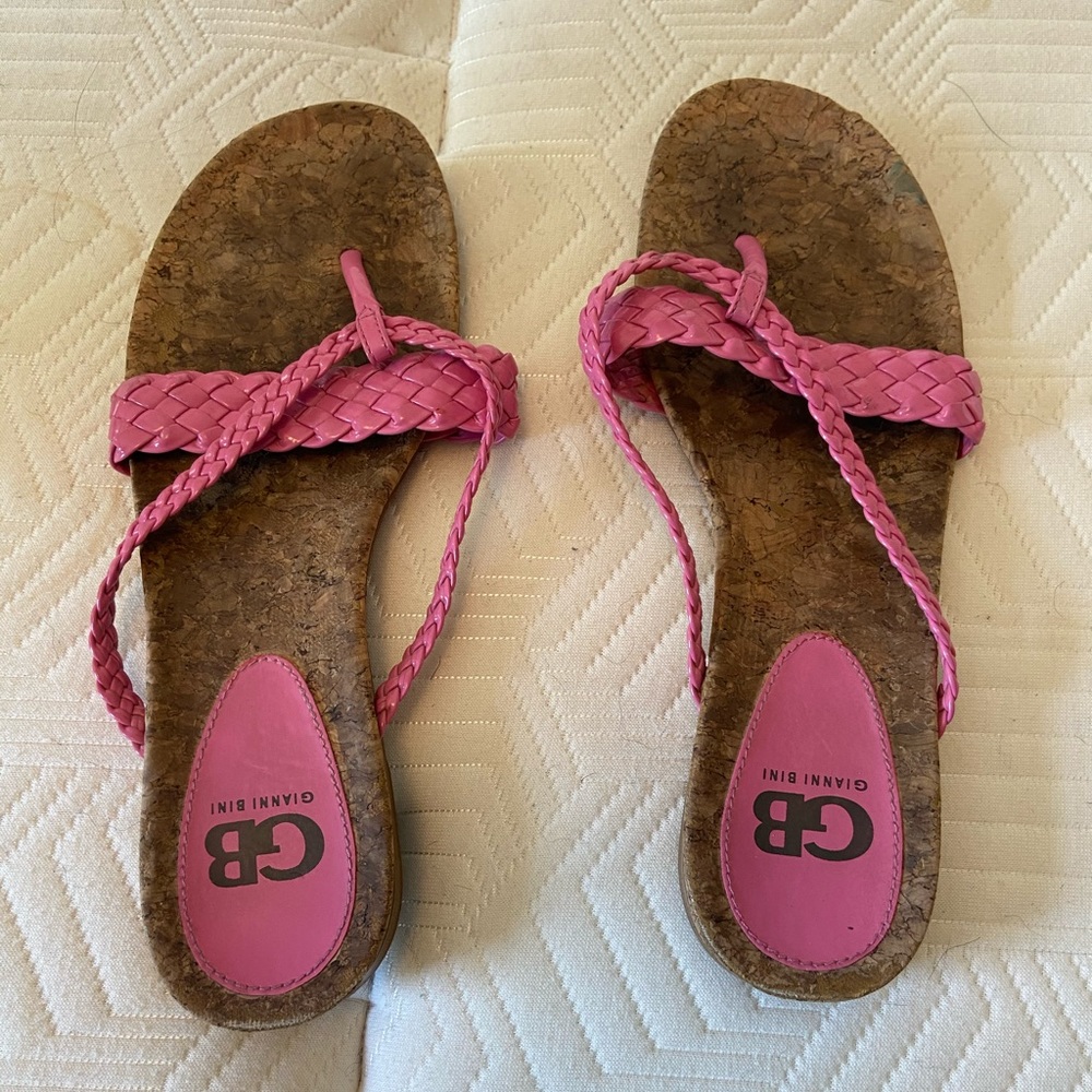 Pink Gianni Bini cork sandals